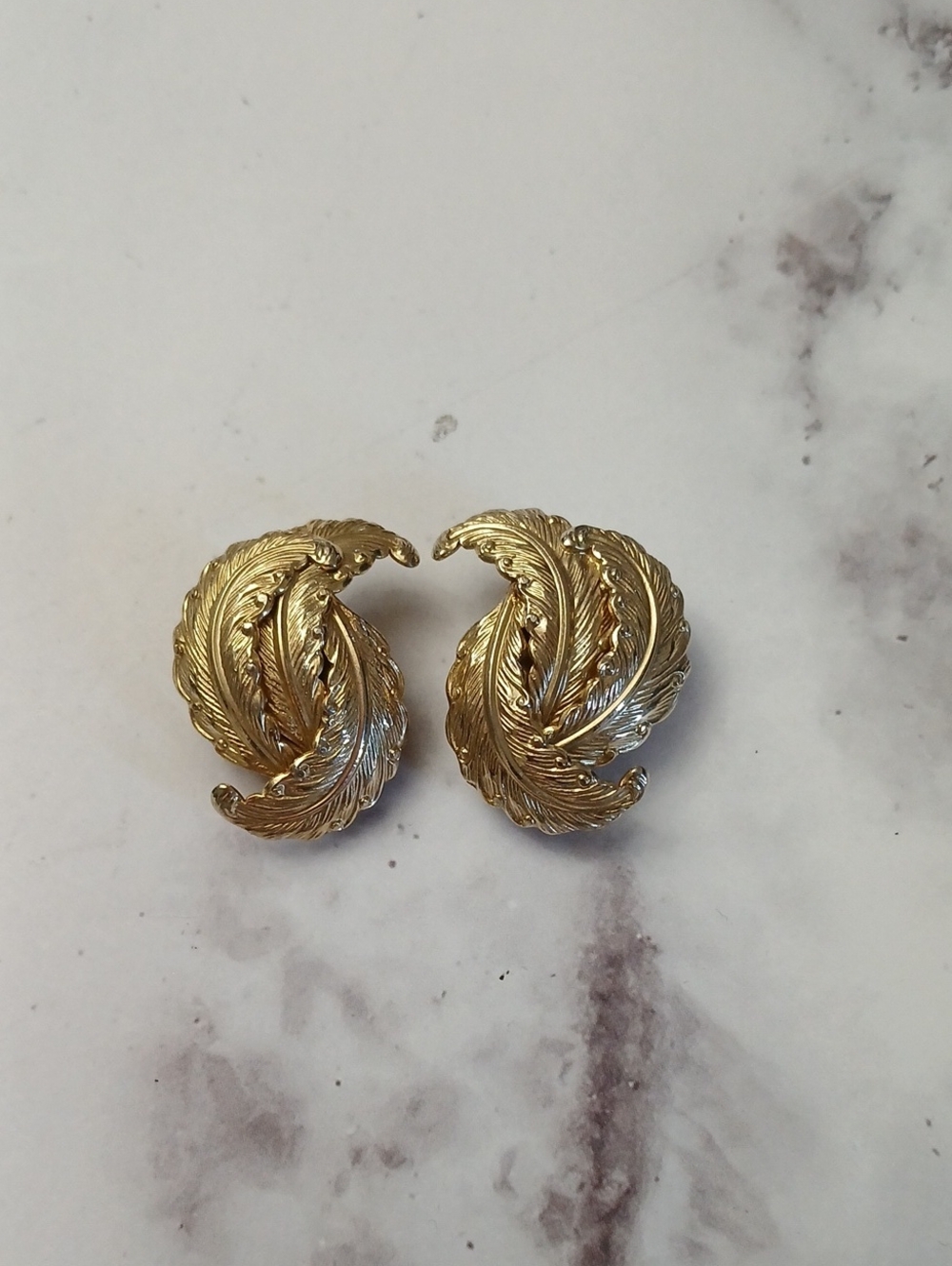 Vintage Hobē Elegant Gold Leaf Clip-On Earrings for Women